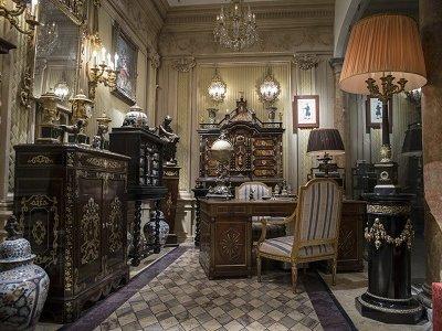 Антиквариат в интерьере