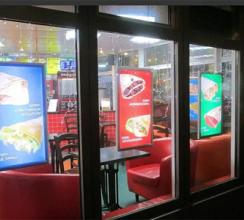 Фреймлайт в Москве: особенности использования и главные преимущества в городской рекламе