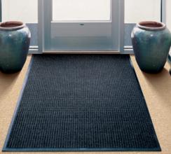 Ковры и коврики на резиновой основе